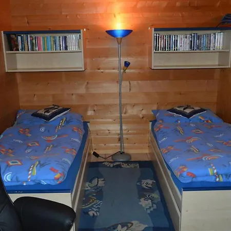 Eichhorn Appartement-fewo- Dusche Oder Bad- Wc 3-bettwohnung By Interhome